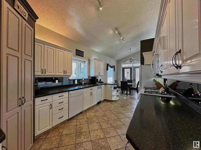 1 Celebrity Estates Dr, House detached with 3 bedrooms, 2 bathrooms and null parking in Drayton Valley AB | Image 13