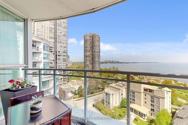 1202 - 2067 Lake Shore Blvd W, Condo with 2 bedrooms, 3 bathrooms and 1 parking in Toronto ON | Image 27