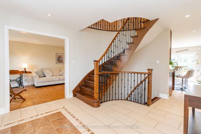 4 Southwinds Dr, House detached with 4 bedrooms, 3 bathrooms and 10 parking in Halton Hills ON | Image 36