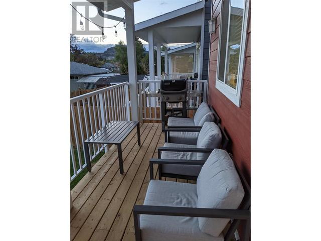 13620 Kelly Avenue Unit# 100 & 101, House detached with 4 bedrooms, 3 bathrooms and 4 parking in Summerland BC | Image 16
