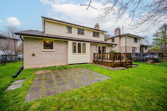 108 Stonehaven Dr, House detached with 3 bedrooms, 3 bathrooms and 4 parking in Waterloo ON | Image 31
