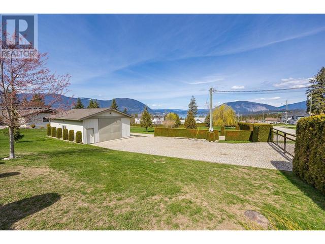 1091 12 Street Se, House detached with 4 bedrooms, 4 bathrooms and 4 parking in Salmon Arm BC | Image 77