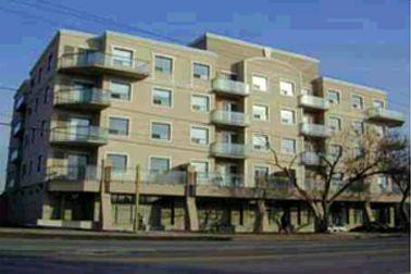 404 - 778 Sheppard Ave W, Condo with 2 bedrooms, 2 bathrooms and 1 parking in Toronto ON | Image 1