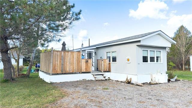 14 Cherrywood Dr, House detached with 3 bedrooms, 1 bathrooms and 3 parking in Kincardine ON | Image 27