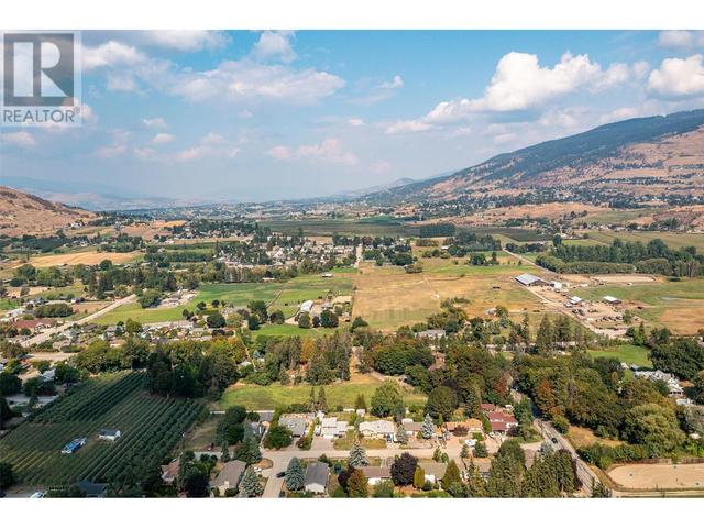 9310 Kalamalka Rd, House detached with 4 bedrooms, 4 bathrooms and 2 parking in Coldstream BC | Image 63