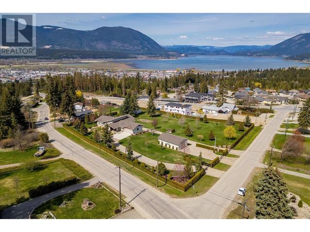 1091 12 Street Se, House detached with 4 bedrooms, 4 bathrooms and 4 parking in Salmon Arm BC | Image 81