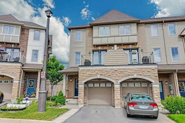 58 Soccavo Cres, Townhouse with 3 bedrooms, 3 bathrooms and 2 parking in Brampton ON | Image 12