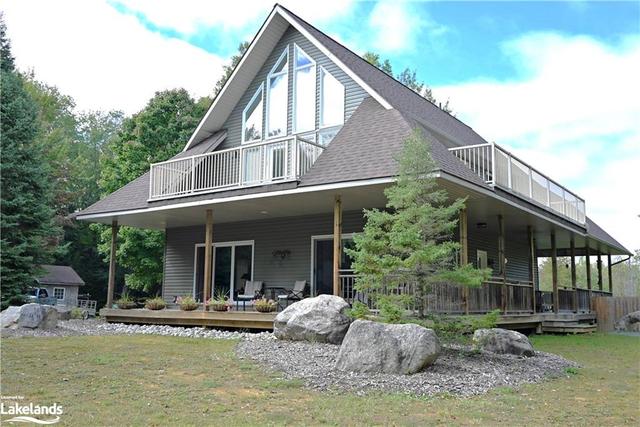 2411 118 E. Highway, House detached with 4 bedrooms, 3 bathrooms and null parking in Bracebridge ON | Image 1