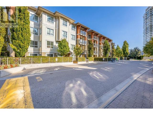 217 - 1089 Sunset Dr, Condo with 2 bedrooms, 2 bathrooms and 1 parking in Kelowna BC | Image 12