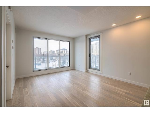 1001 - 9720 106 St Nw, Condo with 2 bedrooms, 2 bathrooms and null parking in Edmonton AB | Image 10