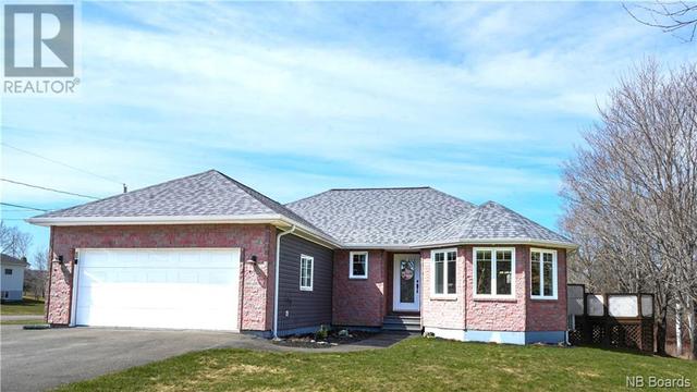12 Macintosh Cres, House detached with 3 bedrooms, 1 bathrooms and null parking in Gordon NB | Image 1