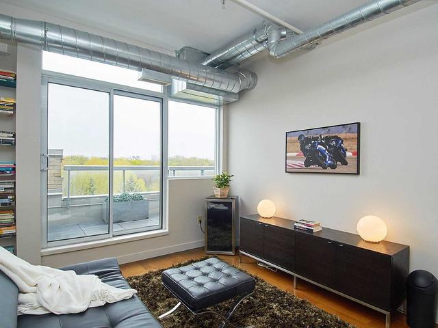 ph13 - 955 Queen St W, Condo with 2 bedrooms, 2 bathrooms and 1 parking in Toronto ON | Image 7