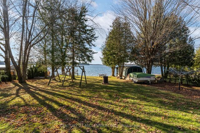 148 Lakeshore Blvd, House detached with 2 bedrooms, 2 bathrooms and 4 parking in Grey Highlands ON | Image 26