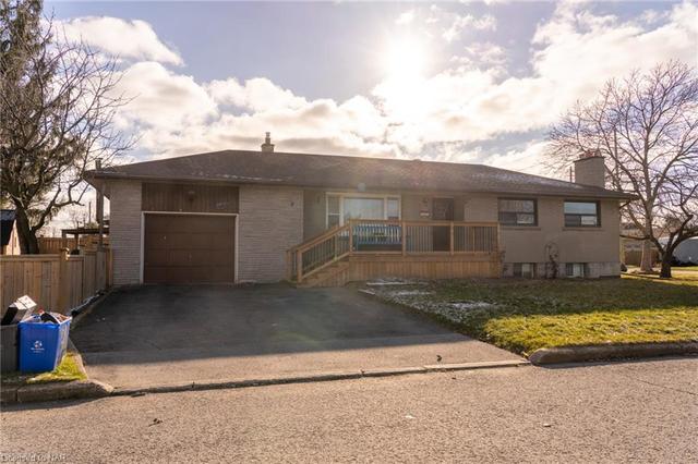 5948 Silverwood Crescent, House detached with 3 bedrooms, 2 bathrooms and 5 parking in Niagara Falls ON | Image 20