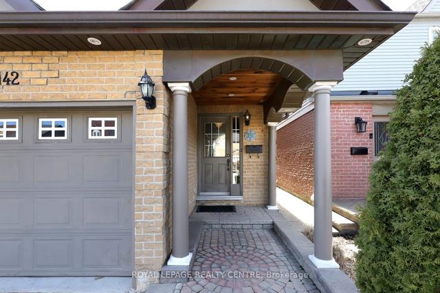 4142 Quaker Hill Dr, House detached with 3 bedrooms, 2 bathrooms and 5 parking in Mississauga ON | Image 12