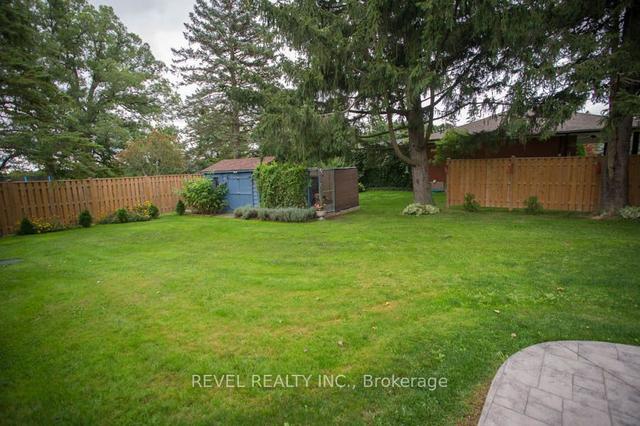 111 Tutela Heights Rd, House detached with 3 bedrooms, 2 bathrooms and 7 parking in Brantford ON | Image 26
