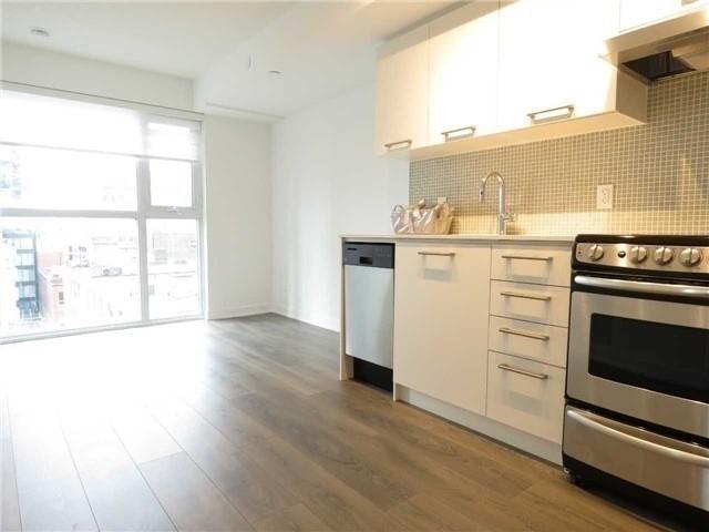 803 - 87 Peter St, Condo with 2 bedrooms, 1 bathrooms and 0 parking in Toronto ON | Image 16