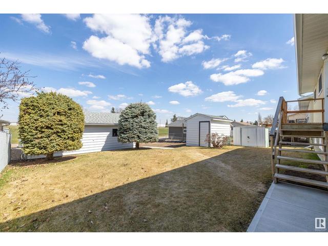 4223 40 Ave, House detached with 5 bedrooms, 2 bathrooms and null parking in Stony Plain AB | Image 40