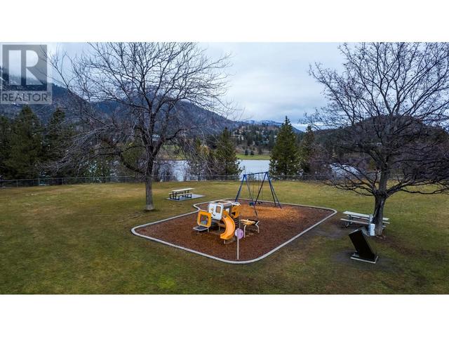 2273 Shannon Ridge Dr, House detached with 4 bedrooms, 3 bathrooms and 2 parking in West Kelowna BC | Image 48