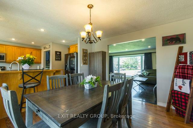 20 Rockhill Crt, House detached with 4 bedrooms, 3 bathrooms and 5.5 parking in Quinte West ON | Image 9