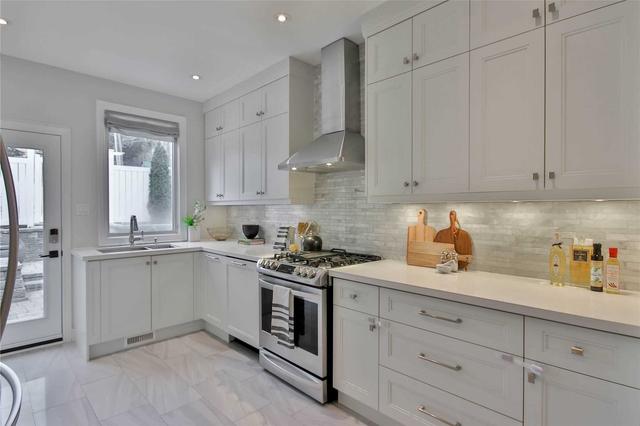 180 Withrow Ave, House semidetached with 3 bedrooms, 2 bathrooms and 2 parking in Toronto ON | Image 3