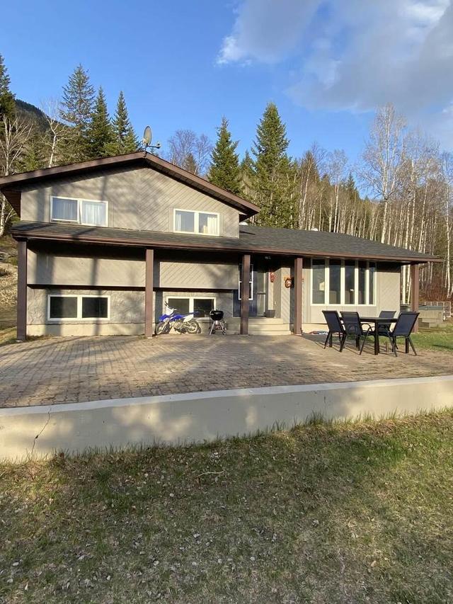 Columbia Shuswap a Real Estate & Houses for Sale Zoocasa