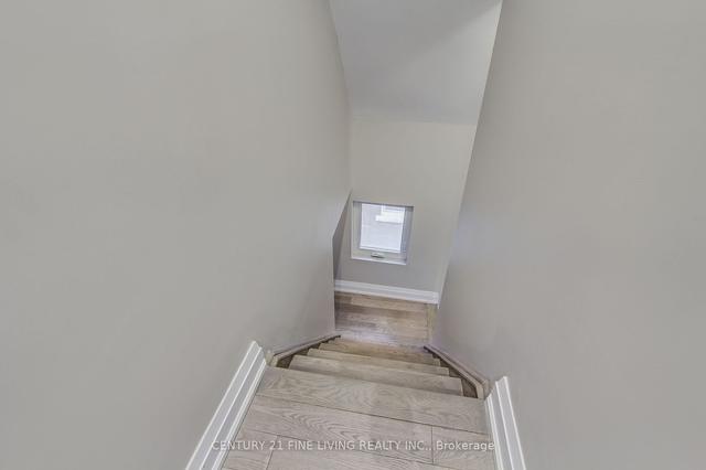 6 Edmund Ave, House detached with 5 bedrooms, 4 bathrooms and 3 parking in Toronto ON | Image 15