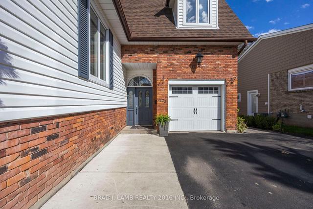 1172 Falgarwood Dr, House detached with 3 bedrooms, 4 bathrooms and 5 parking in Oakville ON | Image 12