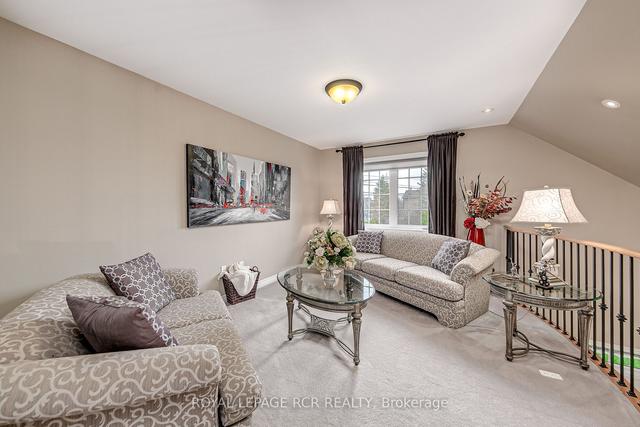 683 Skye Ct, Condo with 2 bedrooms, 3 bathrooms and 2 parking in Newmarket ON | Image 15