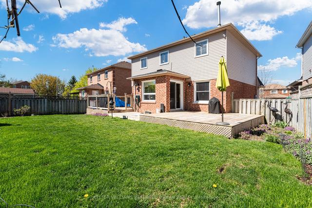 61 Bonnycastle Dr, House detached with 3 bedrooms, 3 bathrooms and 5 parking in Clarington ON | Image 33