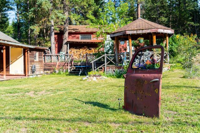 2027 Jim Smith Lake Rd, House detached with 2 bedrooms, 1 bathrooms and null parking in East Kootenay C BC | Image 5