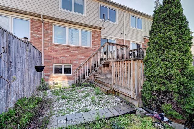 170 Chase Cres, House attached with 3 bedrooms, 3 bathrooms and 3 parking in Cambridge ON | Image 35
