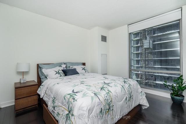 2210 - 81 Navy Wharf Crt, Condo with 2 bedrooms, 2 bathrooms and 1 parking in Toronto ON | Image 11