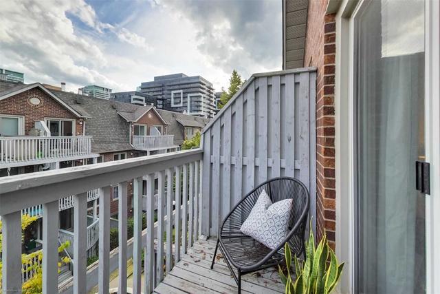 A - 901 Adelaide St W, Condo with 2 bedrooms, 3 bathrooms and 2 parking in Toronto ON | Image 17