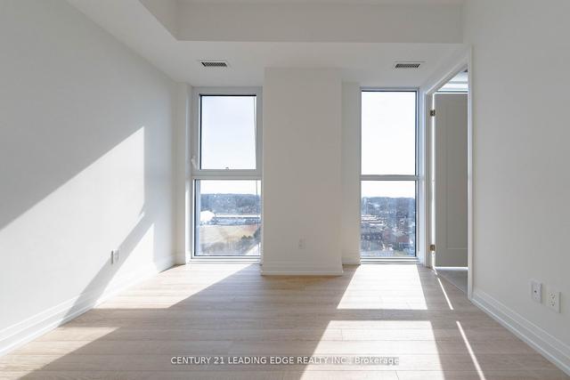1708 - 286 Main St, Condo with 3 bedrooms, 2 bathrooms and 0 parking in Toronto ON | Image 39