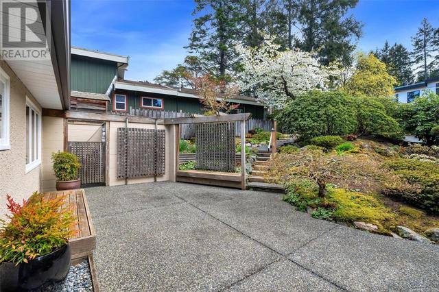 746 Sea Dr, House detached with 3 bedrooms, 2 bathrooms and 4 parking in Central Saanich BC | Image 51
