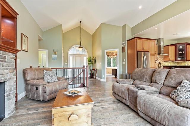 4629 North Shore Road, House detached with 4 bedrooms, 3 bathrooms and 8 parking in South Frontenac ON | Image 21