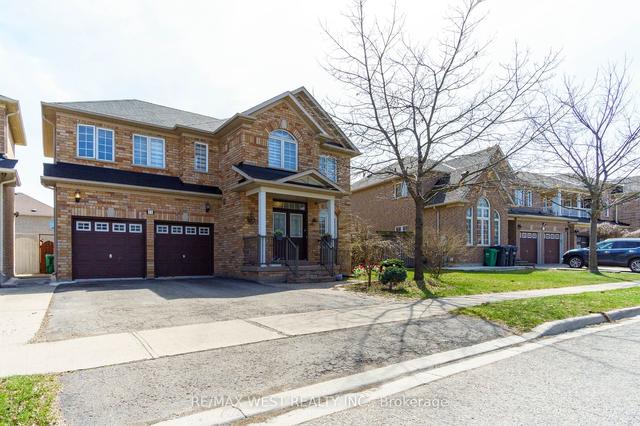 11 Nina Pl, House detached with 4 bedrooms, 4 bathrooms and 6 parking in Brampton ON | Image 12