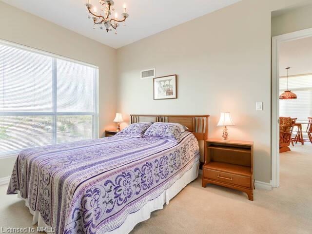 808 - 810 Scollard Court, House attached with 2 bedrooms, 2 bathrooms and null parking in Mississauga ON | Image 11