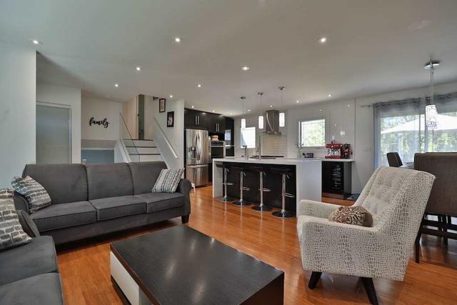 83 W 25th St, House detached with 3 bedrooms, 3 bathrooms and 3 parking in Hamilton ON | Image 25
