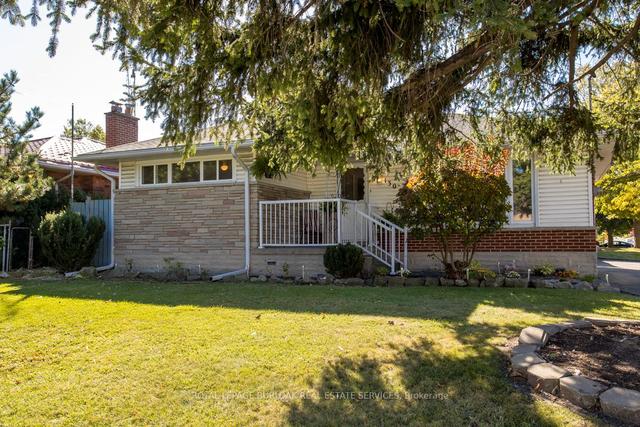 130 Mountville Ave, House detached with 3 bedrooms, 2 bathrooms and 6 parking in Hamilton ON | Image 12