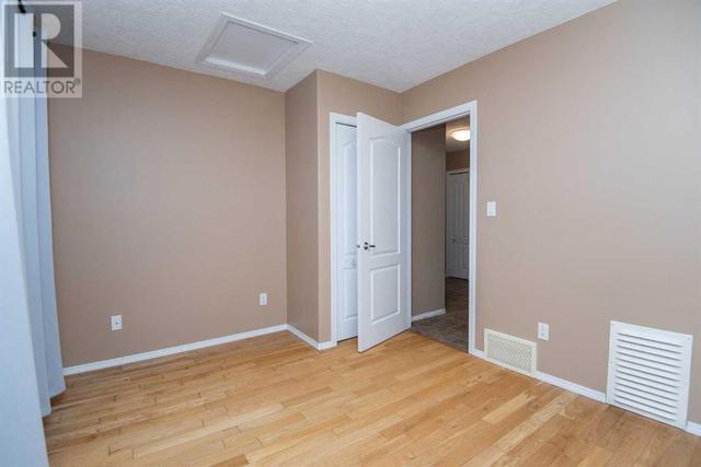 3402 - 3 Township Road 392, House detached with 4 bedrooms, 2 bathrooms and 2 parking in Lacombe County AB | Image 14