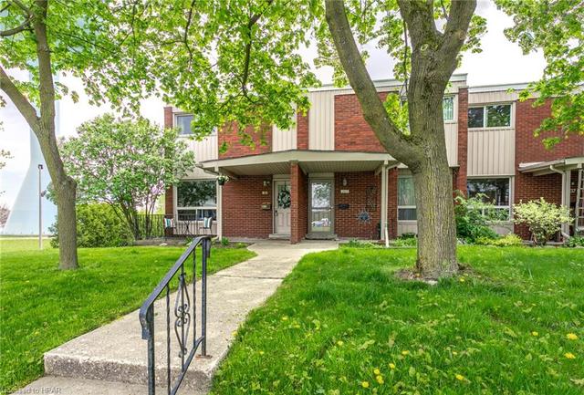 18 - 241 Dufferin St, House attached with 3 bedrooms, 1 bathrooms and 2 parking in Stratford ON | Image 23