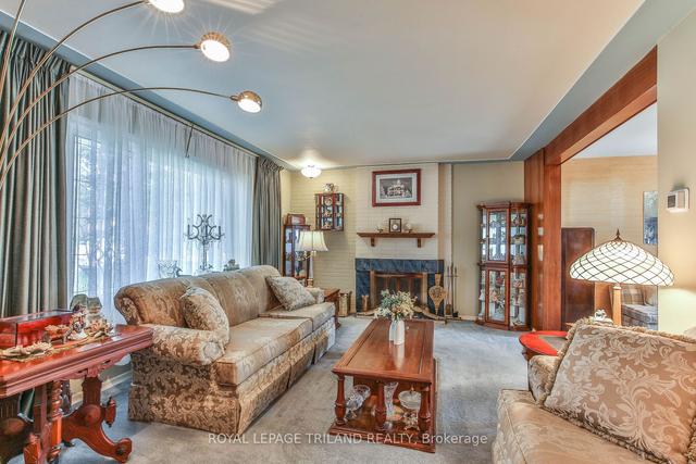 14 Montclair Ave, House detached with 4 bedrooms, 2 bathrooms and 4 parking in London ON | Image 36