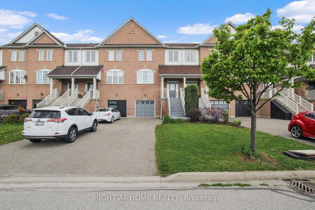 1199 Chapman Cres, House attached with 3 bedrooms, 3 bathrooms and 3 parking in Milton ON | Image 1
