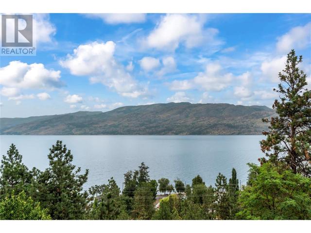 3949 Desert Pines Ave, House detached with 4 bedrooms, 3 bathrooms and 2 parking in Peachland BC | Image 33