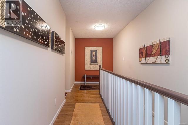 303 - 1361 Hillside Ave, Condo with 2 bedrooms, 3 bathrooms and 1 parking in Victoria BC | Image 41