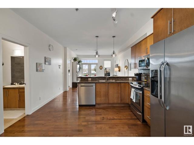 400 - 10808 71 Ave Nw, Condo with 3 bedrooms, 3 bathrooms and null parking in Edmonton AB | Image 4