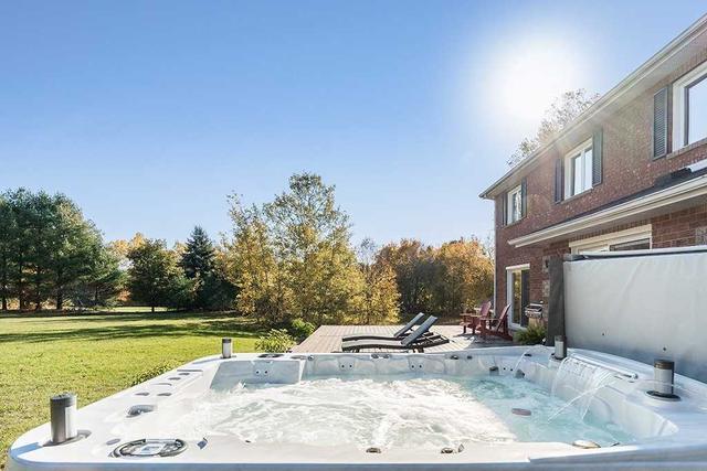 1602 Kale Dr, House detached with 4 bedrooms, 4 bathrooms and 10 parking in Innisfil ON | Image 28
