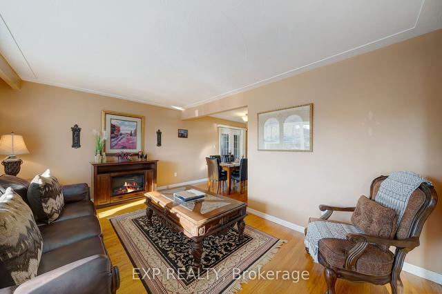 5 Rapallo Dr, House detached with 3 bedrooms, 2 bathrooms and 3 parking in Hamilton ON | Image 36